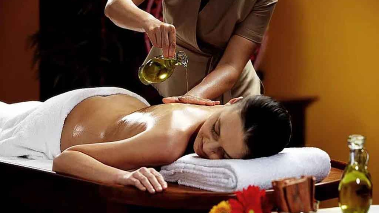 Relax Your Body and Mind with Oil Massage in Gulshan