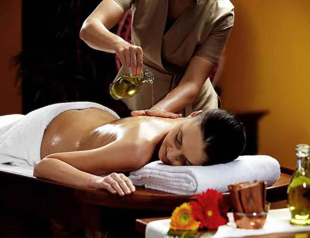 Relax Your Body and Mind with Oil Massage in Gulshan